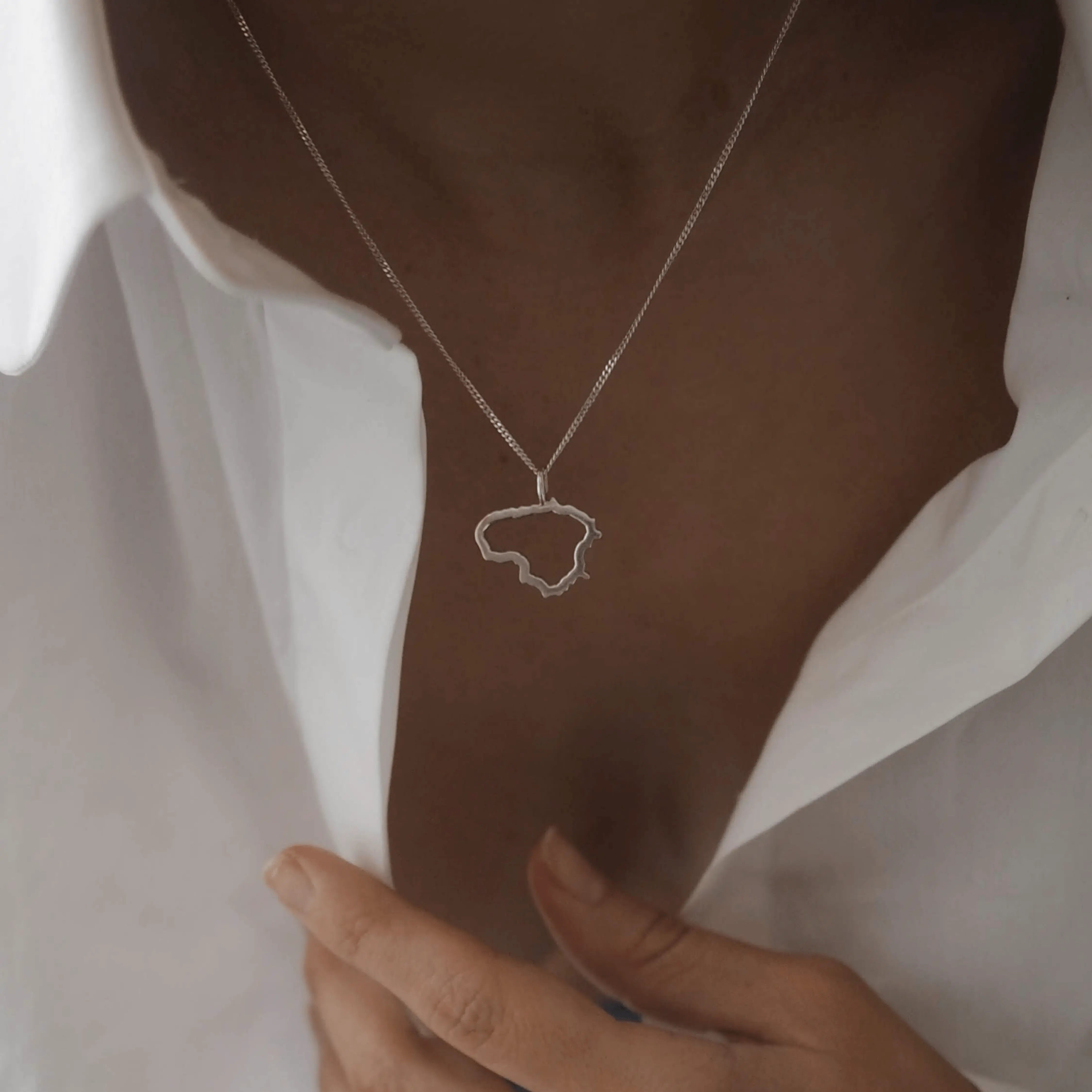 Sudraba kulons "Lietuva"