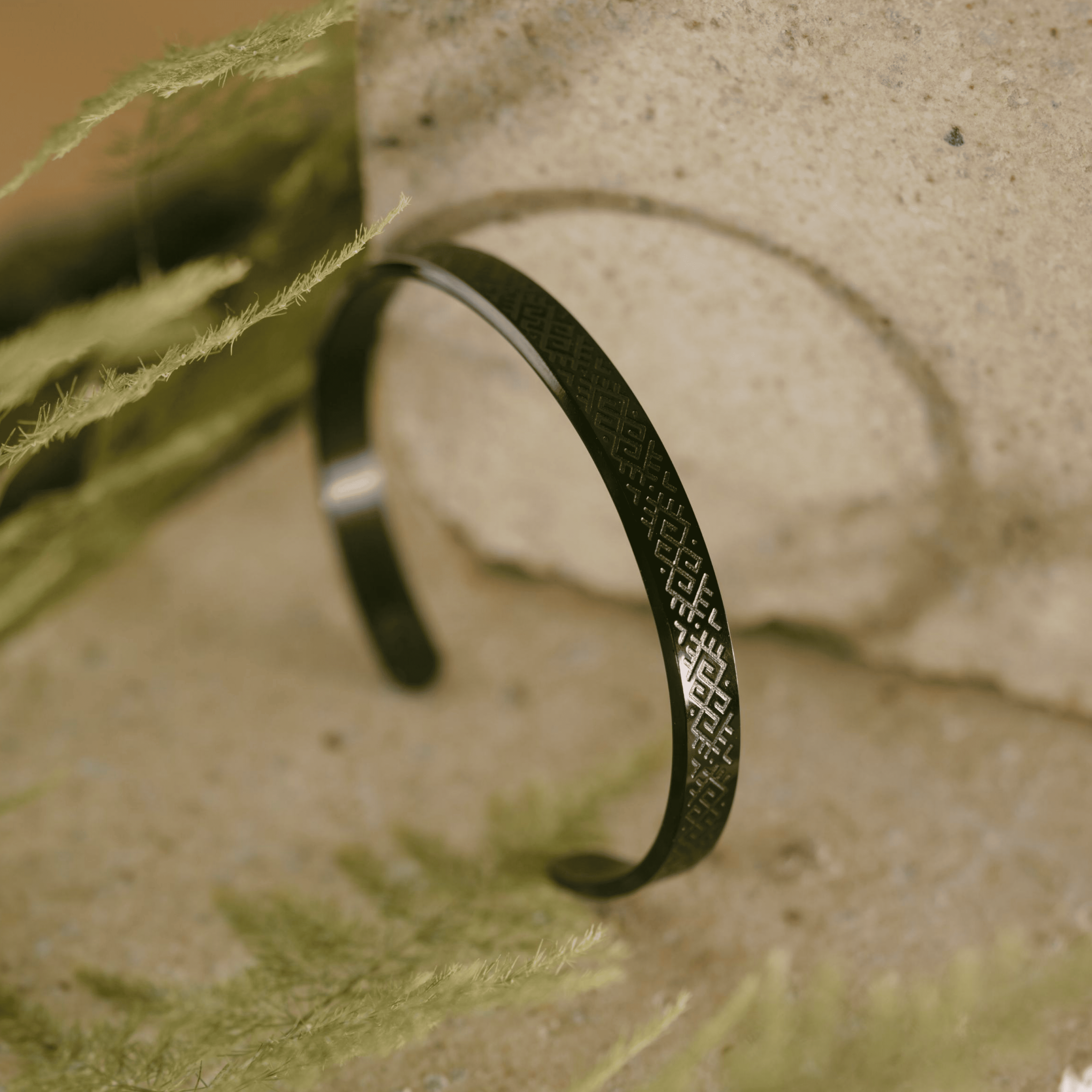 Titāna rokassprādze "Zalkša josta"