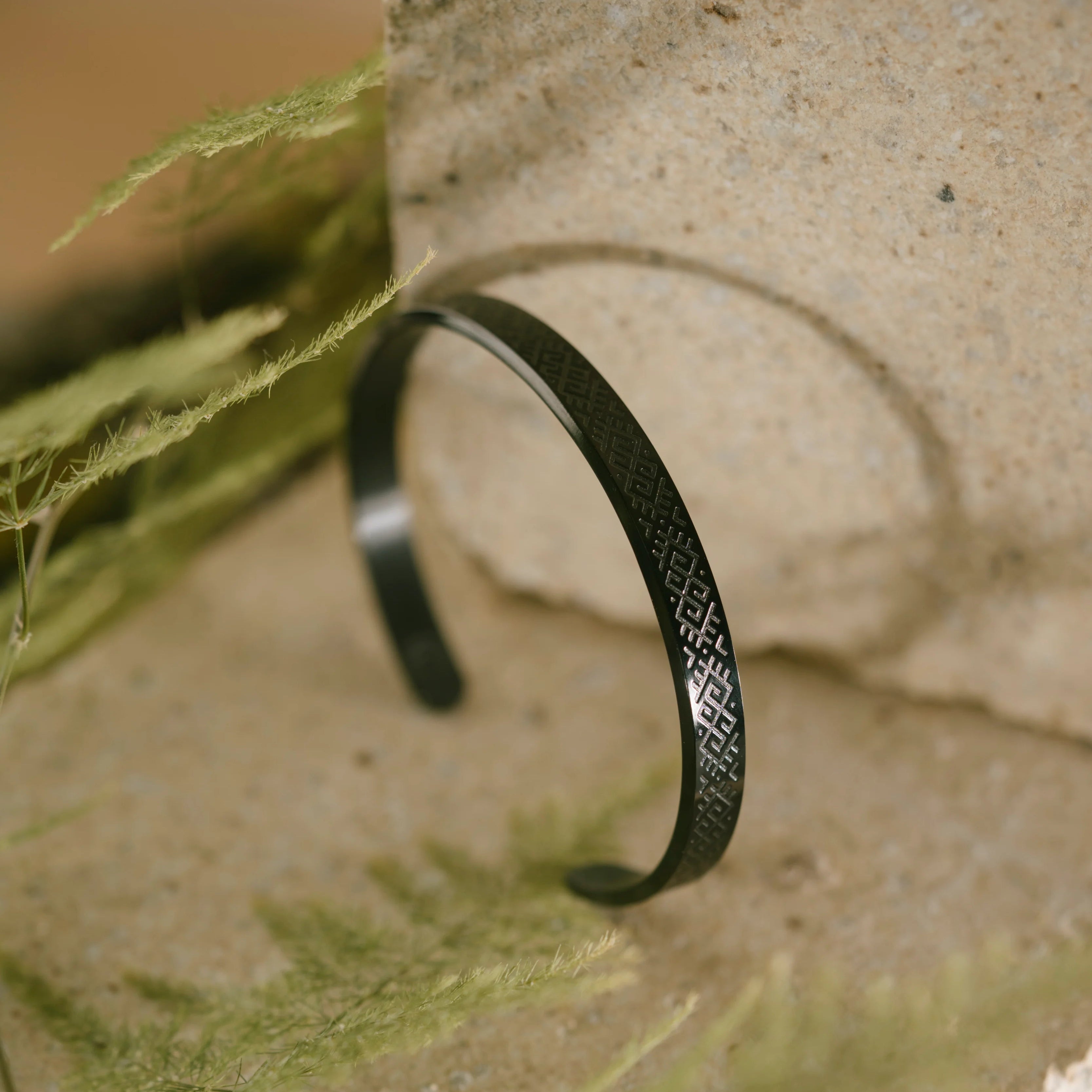 Titāna rokassprādze "Zalkša josta"