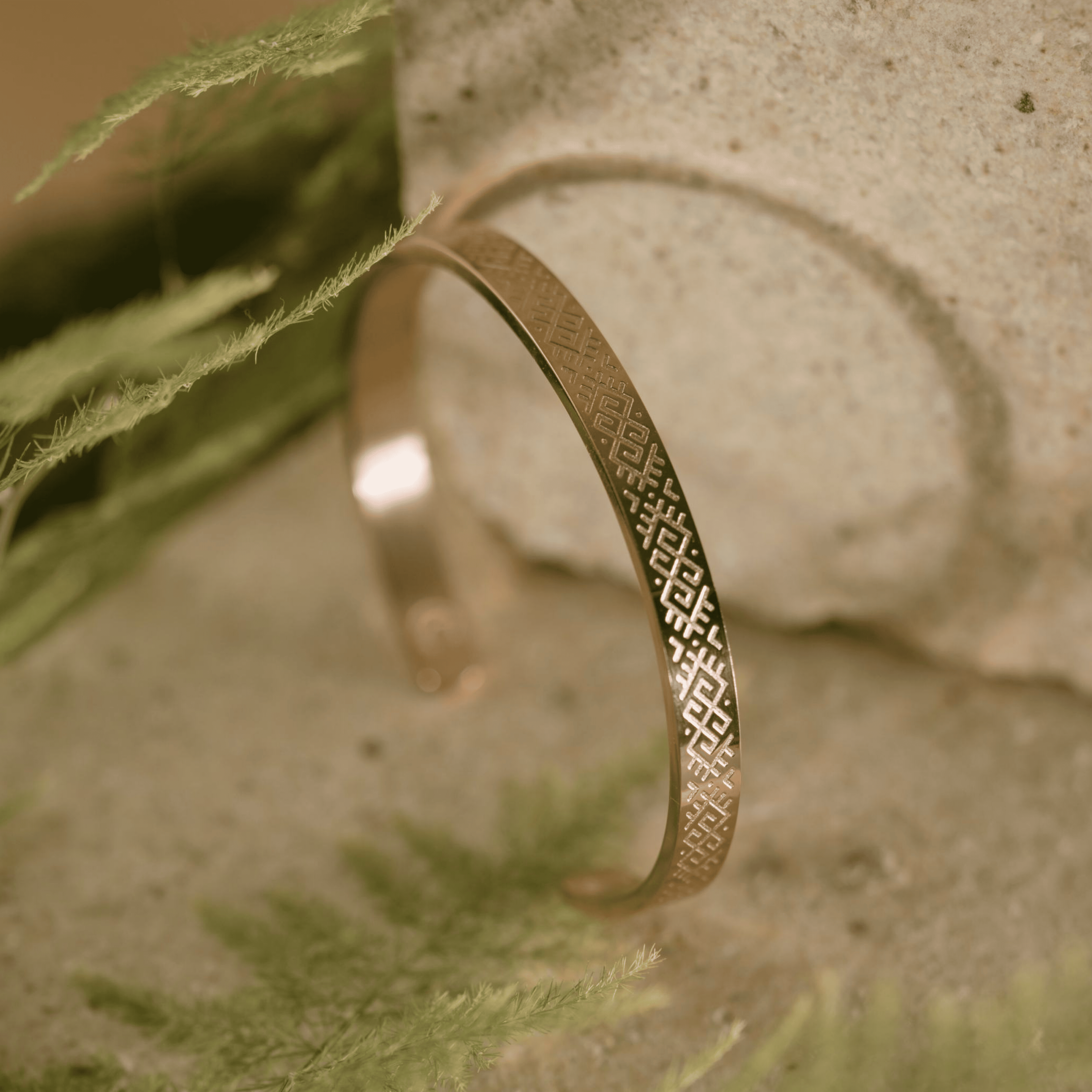 Titāna rokassprādze "Zalkša josta"