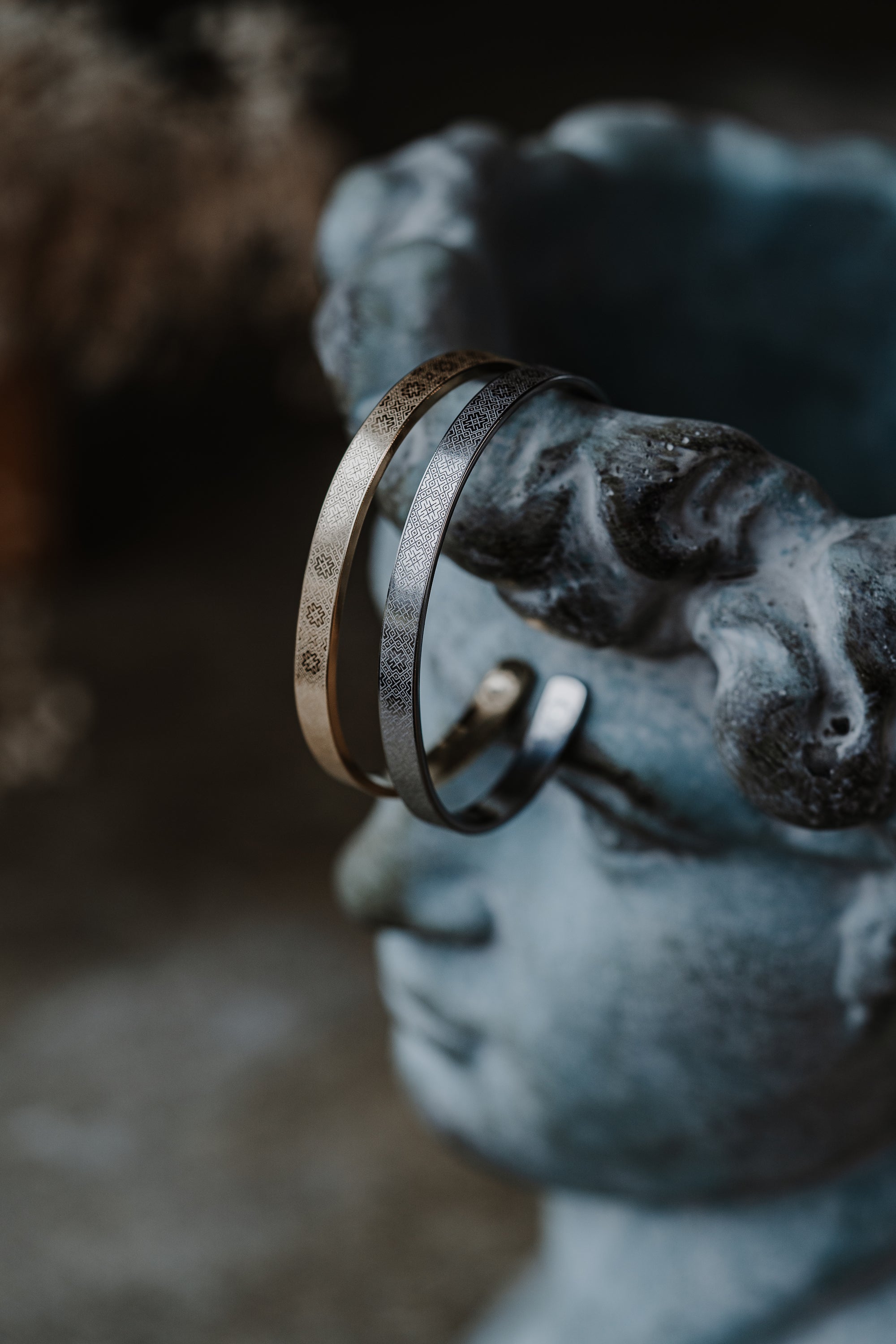 Titāna rokassprādze "Nacionālā josta"